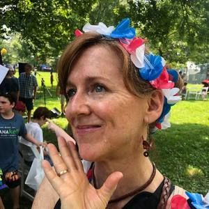 Meet your Posher, Elizabeth